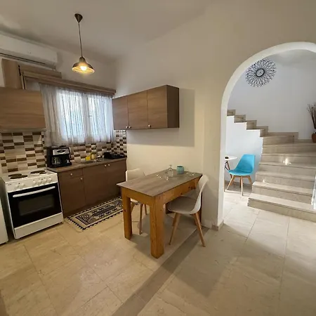 Philoxenia Traditional House